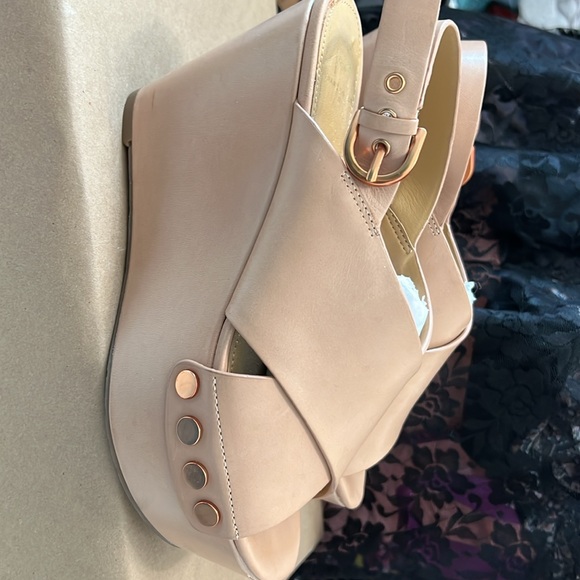 MARC FISHER BIANKA WEDGE SANDALS Size 7.5 - Picture 3 of 6